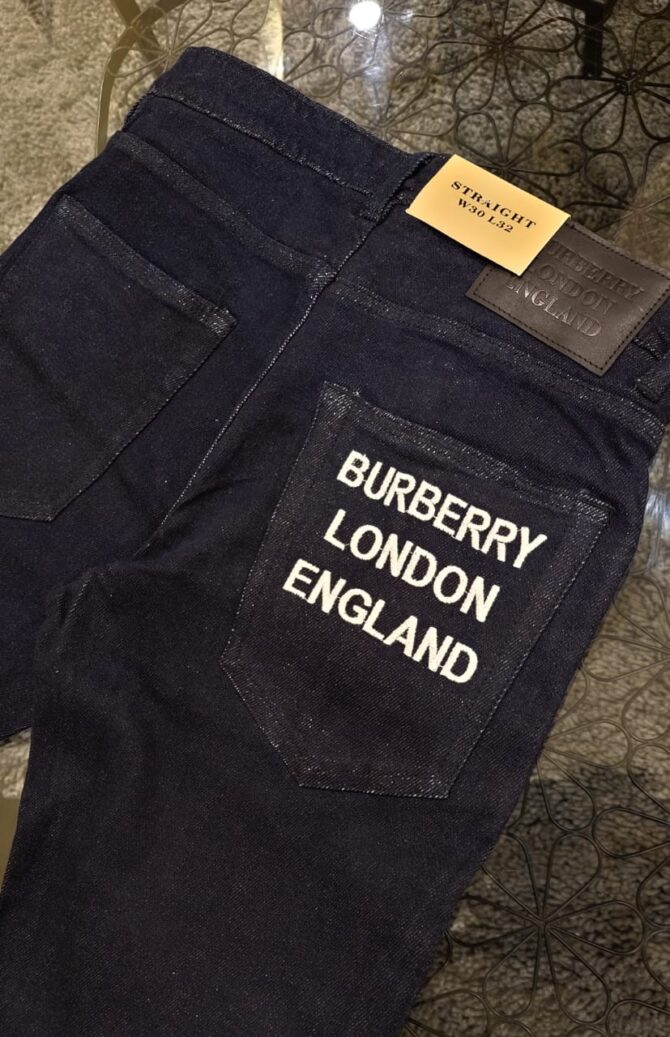 BURBERRY JEANS